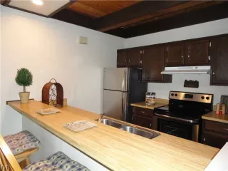 Photo #6: 942843 Listing 