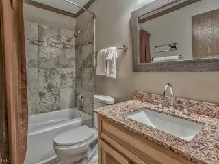 Photo #6: 942851 Listing