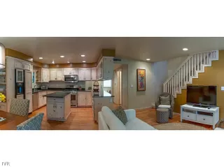 Photo #6: 942860 Listing