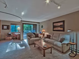 Photo #2: 942904 Listing