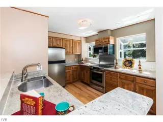 Photo #4: 942915 Listing