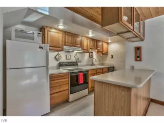 Photo #5: 942926 Listing