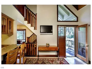 Photo #2: 942944 Listing 