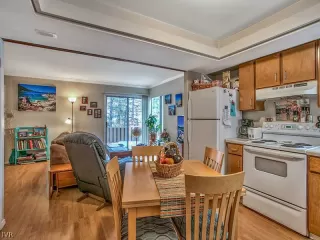 Photo #6: 943094 Listing