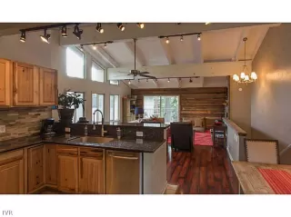 Photo #5: 943116 Listing