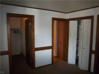 Photo #2: 943139 Listing