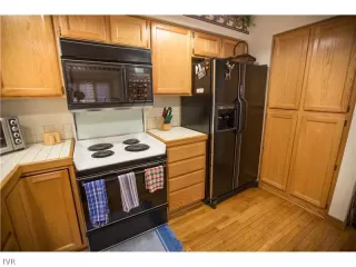 Photo #3: 943175 Listing