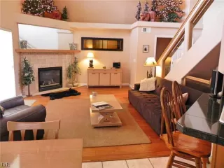 Photo #1: 943223 Listing