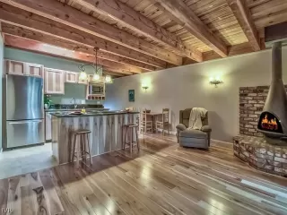 Photo #4: 943249 Listing