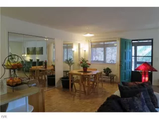 Photo #3: 943252 Listing