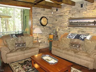 Photo #6: 943326 Listing