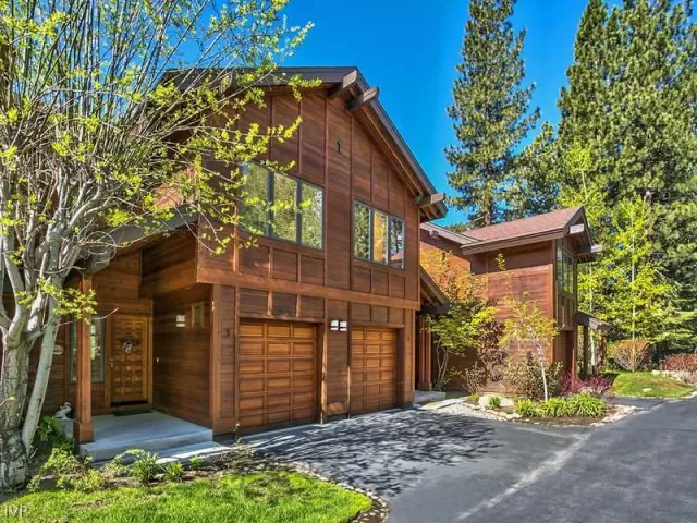 MLS: 943335 Condo For Sale