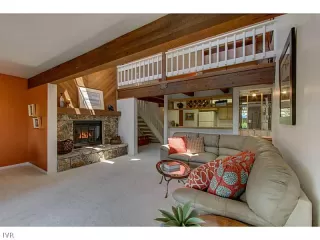 Photo #3: 943400 Listing