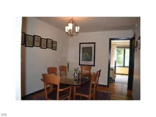 Photo #3: 943416 Listing