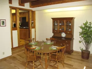 Photo #6: 943436 Listing