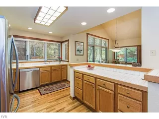 Photo #3: 943482 Listing