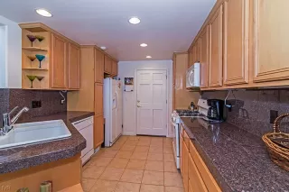 Photo #2: 943488 Listing