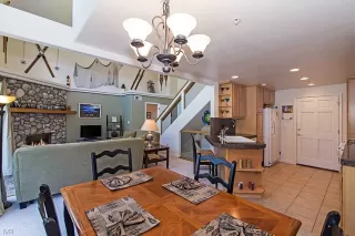 Photo #5: 943488 Listing