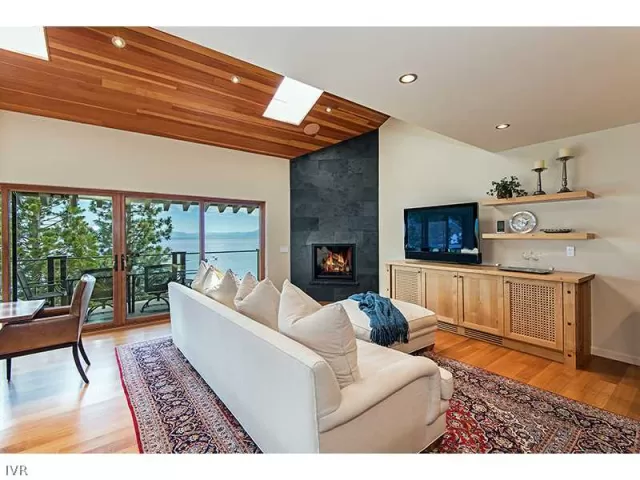 MLS: 943502 Condo For Sale