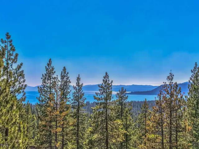 MLS: 943556 Condo For Sale