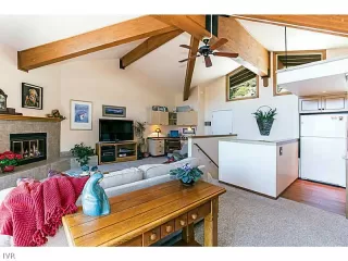 Photo #5: 943567 Listing