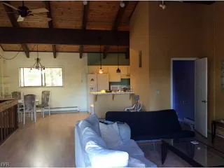 Photo #1: 943586 Listing