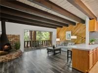 More Details about MLS # 1015576 : 845 SOUTHWOOD BOULEVARD 38
