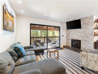 More Details about MLS # 1018020 : 929 SOUTHWOOD BOULEVARD 23