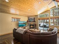More Details about MLS # 1018032 : 877 NORTHWOOD BOULEVARD 2